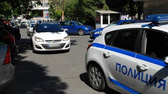 7 души бяха задържани в Слънчев бряг след следствен експеримент